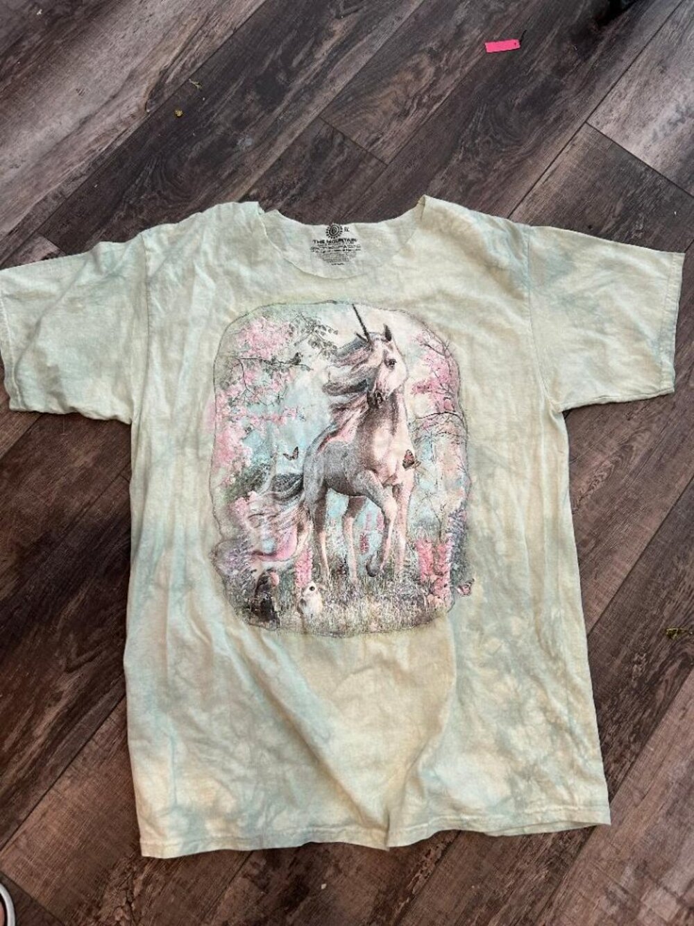 The Mountain Unicorn Shirt Sparkled  100% Cotton  Price is Firm  46 Bust  XL